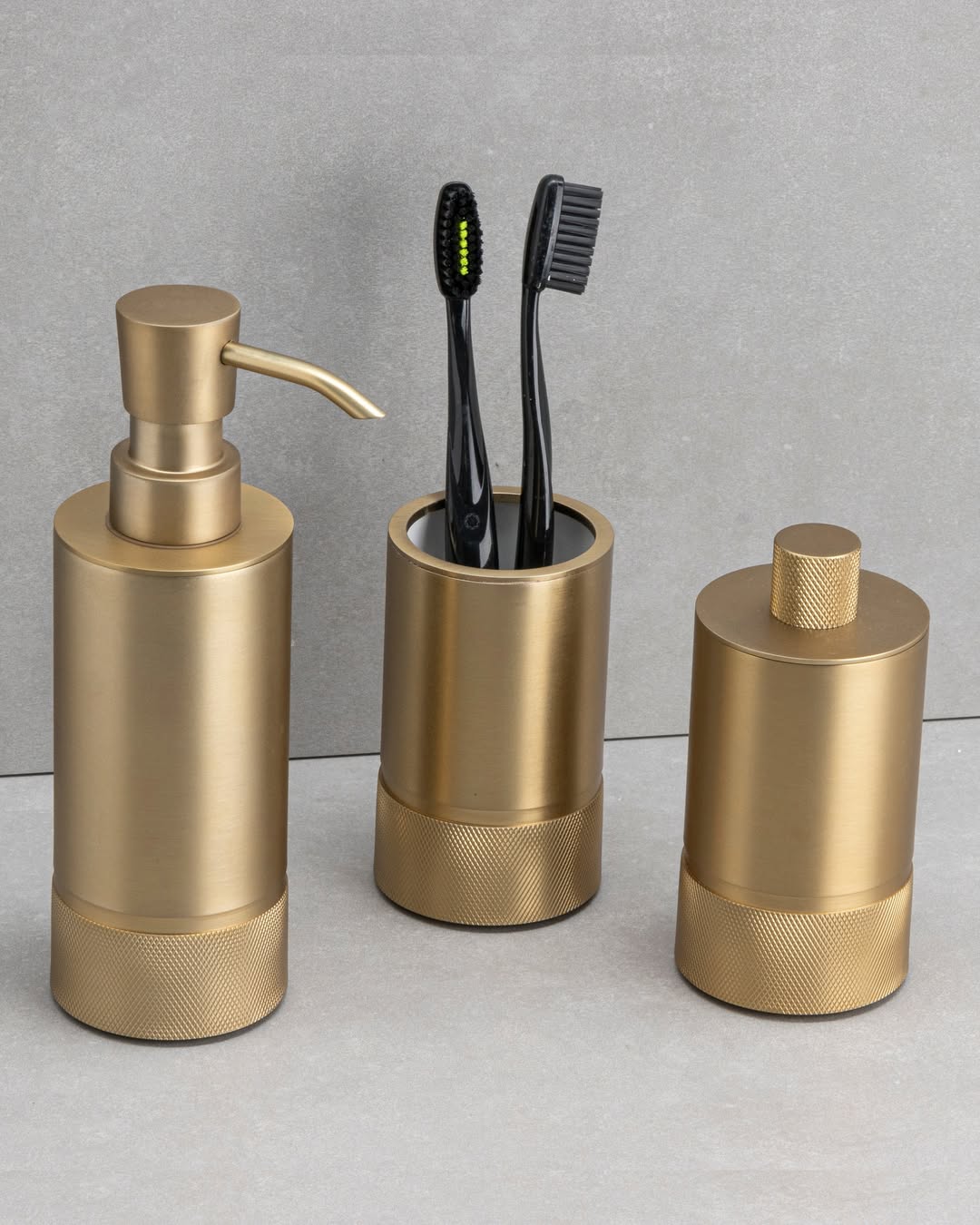 Настольные наборы для ванной